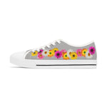 Light Grey Daisy Flower Chain Women's Low Top Sneakers