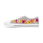 Light Grey Daisy Flower Chain Women's Low Top Sneakers