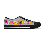 Light Grey Daisy Flower Chain Women's Low Top Sneakers