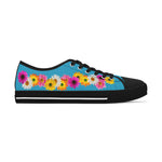 Turquoise Daisy Flower Chain Women's Low Top Sneakers